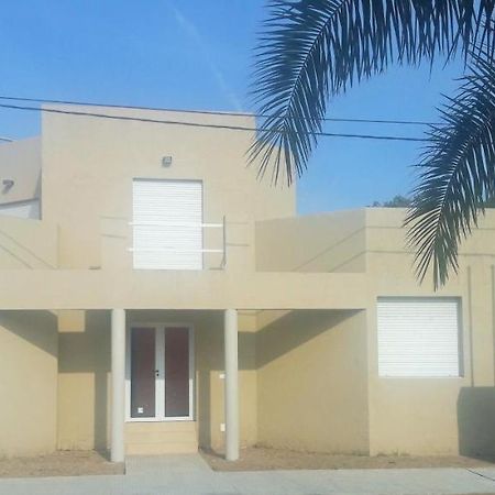 Vila La Glicina Carhué Exteriér fotografie