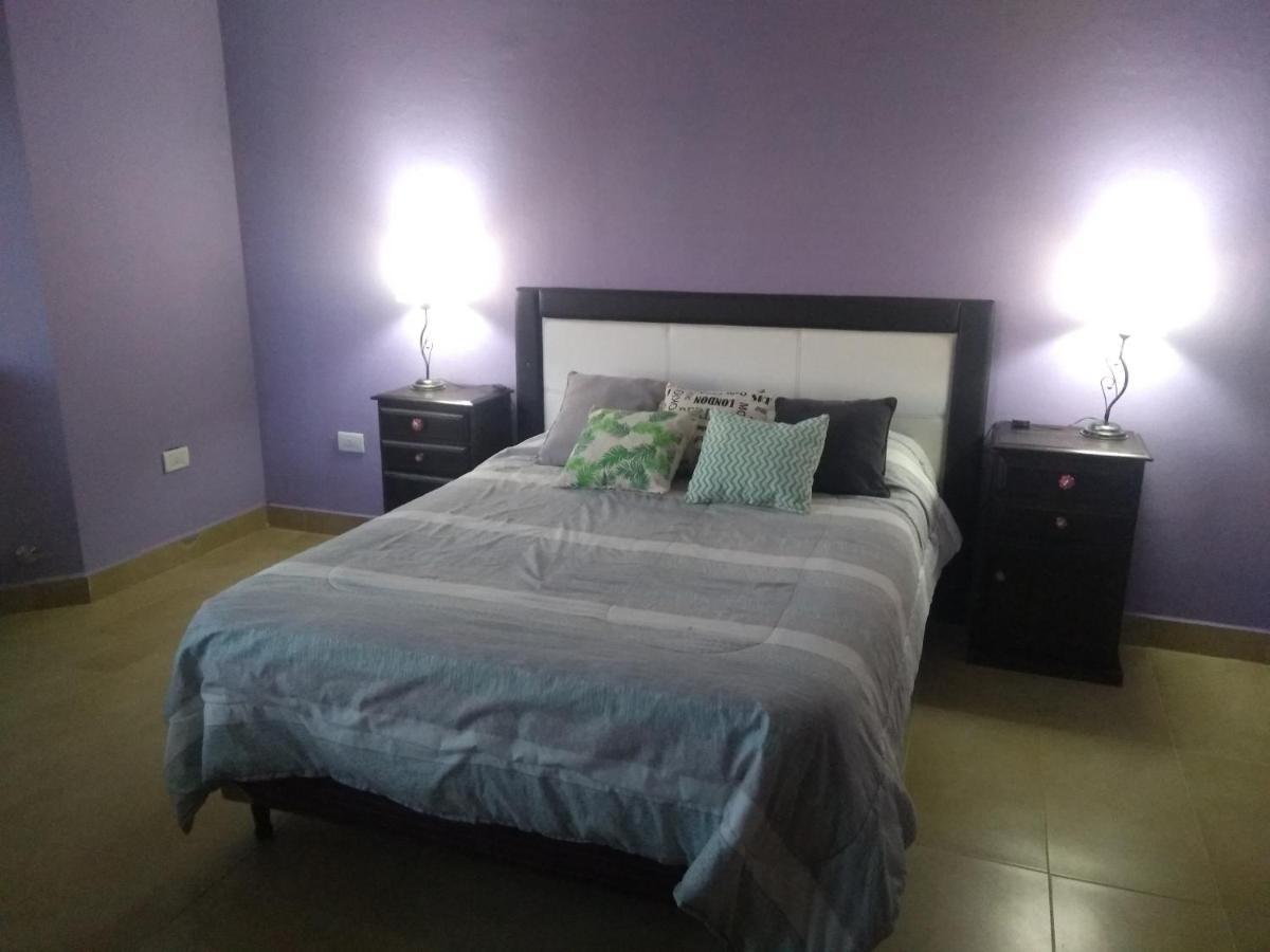 Vila La Glicina Carhué Exteriér fotografie